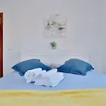 Confort Centro Ii * קורדובה