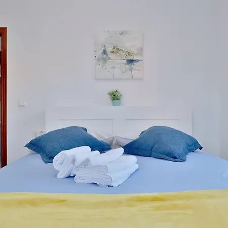 Confort Centro Ii * قرطبة